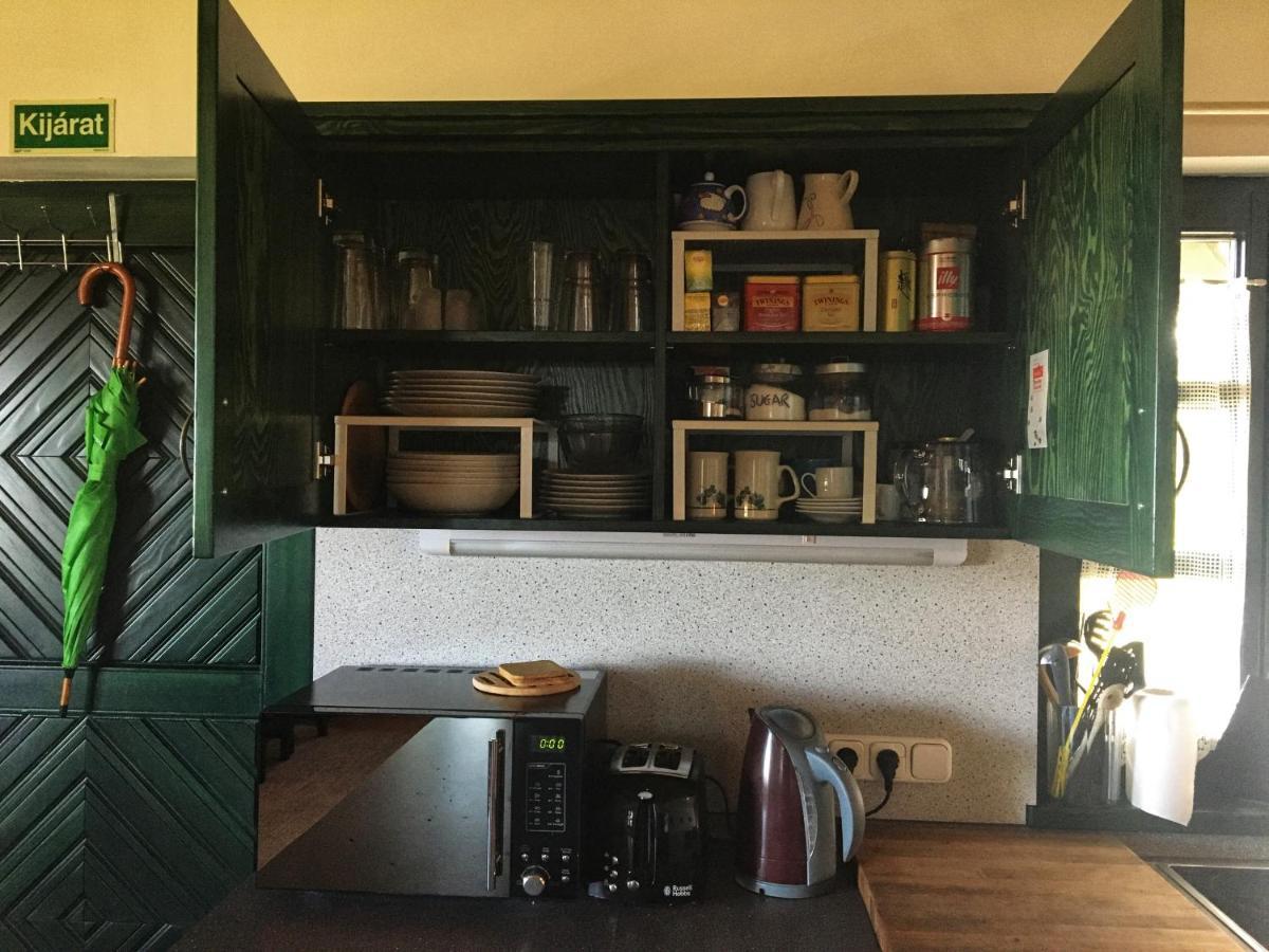 Somlovasarhely Somlo Wineshop Guesthouse מראה חיצוני תמונה